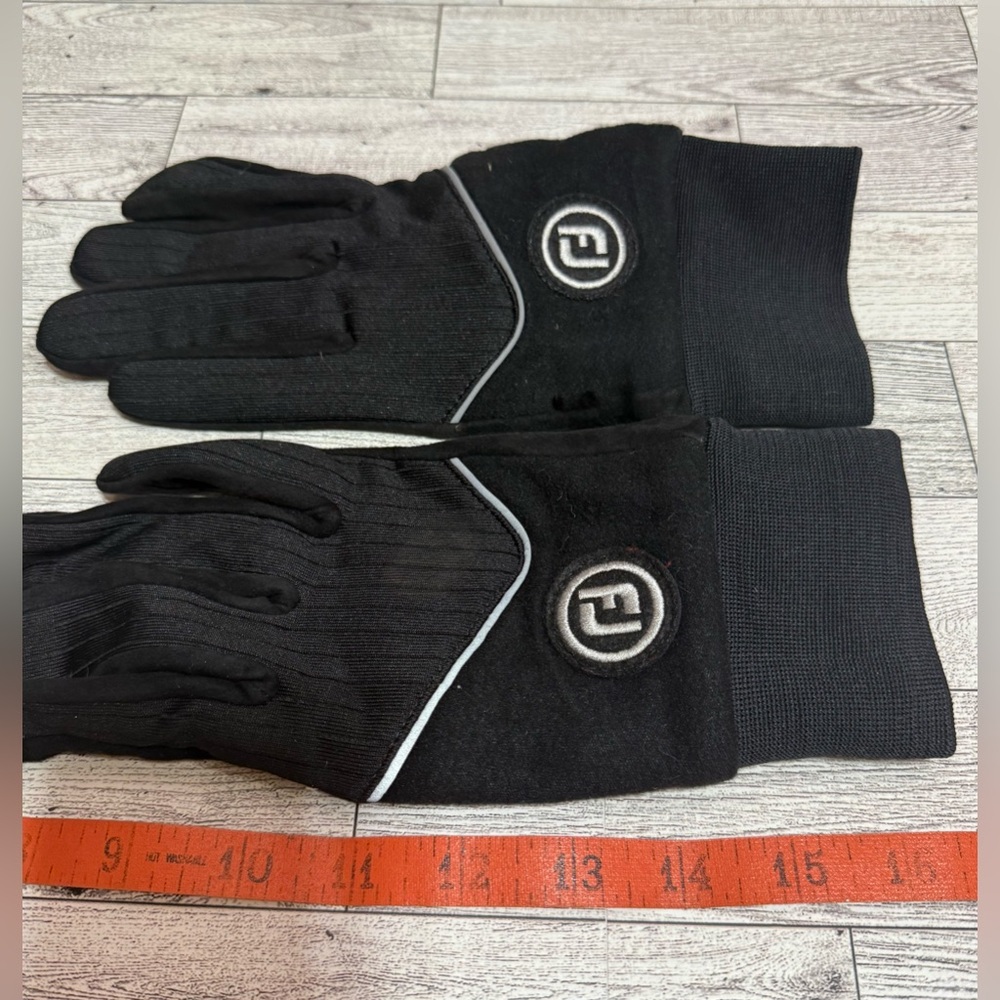 FootJoy RainGrip golf gloves